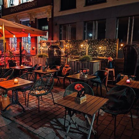 Slapen Bij Cafe De Concurrent Otel Vlissingen Dış mekan fotoğraf