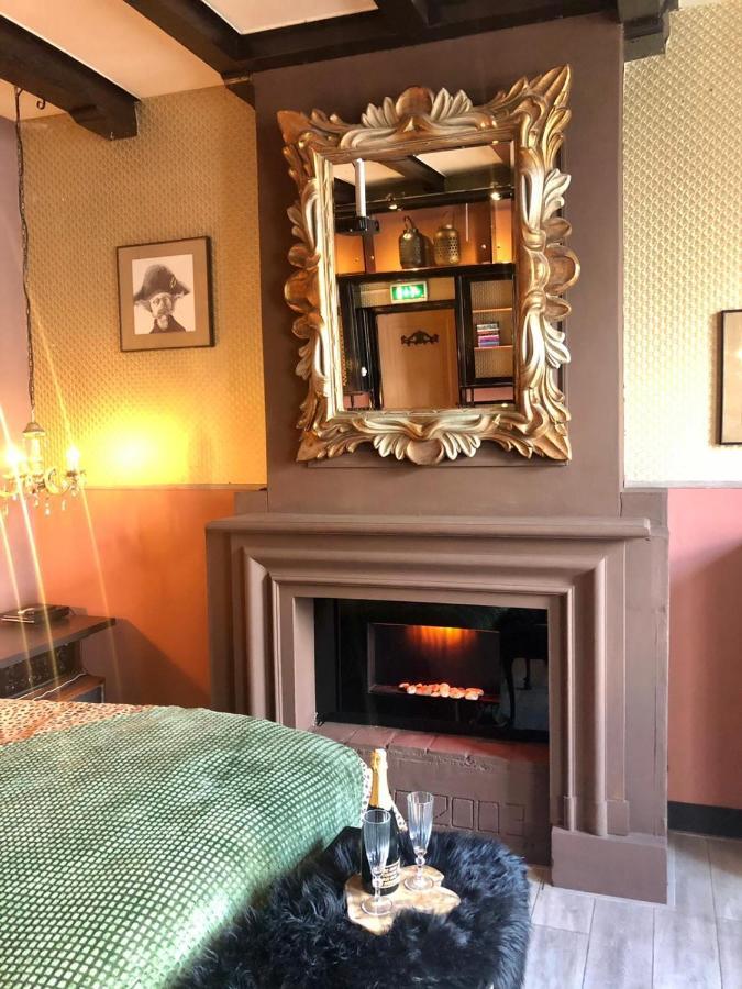 Slapen Bij Cafe De Concurrent Otel Vlissingen Dış mekan fotoğraf